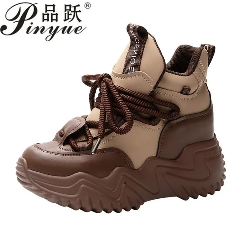7cm Platform Sneaker Boots Height Increasing Lace Up Autumn Winter Women Shoes Thick Botton Sole Boots 33-40
7cm Platform Sneaker Boots Height Increasing Lace Up Autumn Winter Women Shoes Thick Botton Sole Boots 33-40