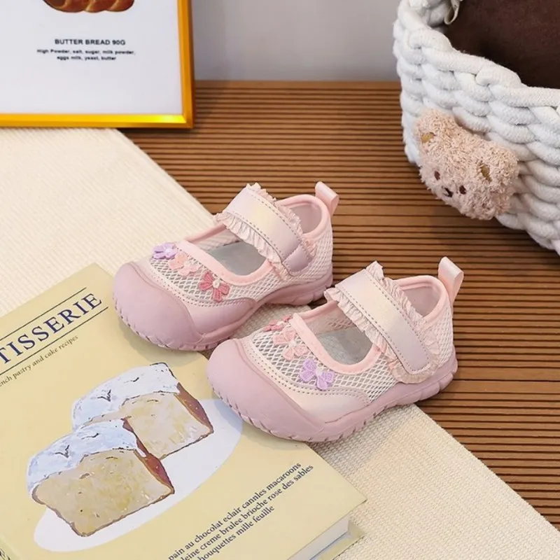 Fashionable breathable girls' mesh shoes - Summer 2026 comfortable and slip-resistant girls' beach shoes - Bowknot design
Fashionable breathable girls' mesh shoes - Summer 2026 comfortable and slip-resistant girls' beach shoes - Bowknot design