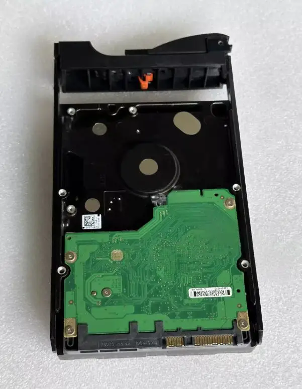 Для 005048958 AX4-5 AX-SS-4G15K-600G 600G 15K 3,5 SAS жесткий диск
Для 005048958 AX4-5 AX-SS-4G15K-600G 600G 15K 3,5 SAS жесткий диск