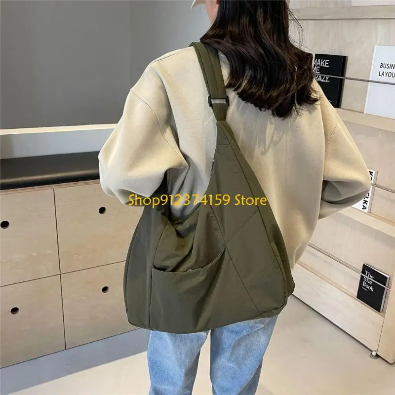 G5AE Crossbody Bag Underarm Bag for Women Versatile Shoulder Bag Solid Color Armpit Bag Handbag Large Capacity Quilted Tote
G5AE Crossbody Bag Underarm Bag for Women Versatile Shoulder Bag Solid Color Armpit Bag Handbag Large Capacity Quilted Tote