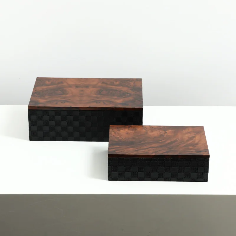 Italian minimalist wood grain black grid leather pattern decorative box, dresser creative storage box ornament
Italian minimalist wood grain black grid leather pattern decorative box, dresser creative storage box ornament