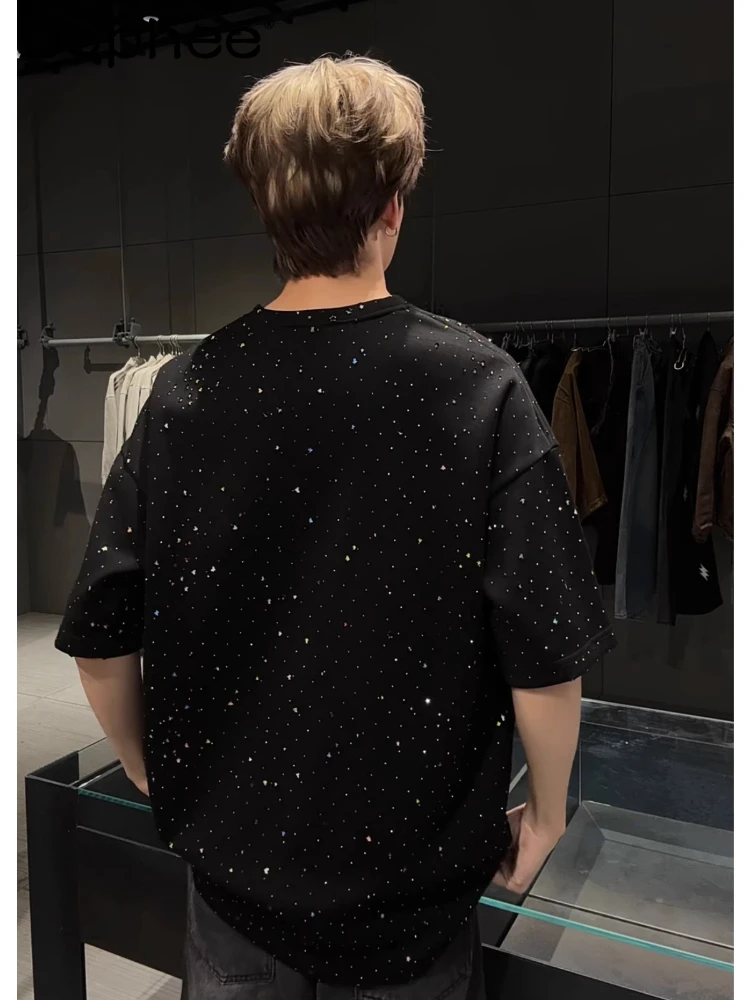 Fashion Starry Sky Hot Diamond Short-sleeve Round Neck T-shirts Men Women 2025 Summer New Loose Chic T-shirt Trendy Couple Tops
Fashion Starry Sky Hot Diamond Short-sleeve Round Neck T-shirts Men Women 2025 Summer New Loose Chic T-shirt Trendy Couple Tops