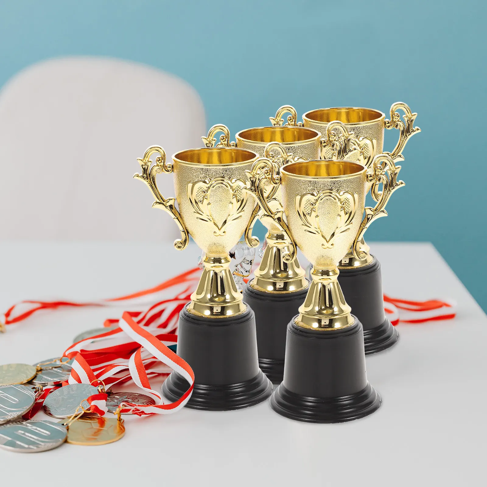 3Pcs Gold Plastic Award Trophy Creative Mini Size Kids Rewards Party Prizes Classroom Competition Achievement Trophy Prize Cup
3Pcs Gold Plastic Award Trophy Creative Mini Size Kids Rewards Party Prizes Classroom Competition Achievement Trophy Prize Cup