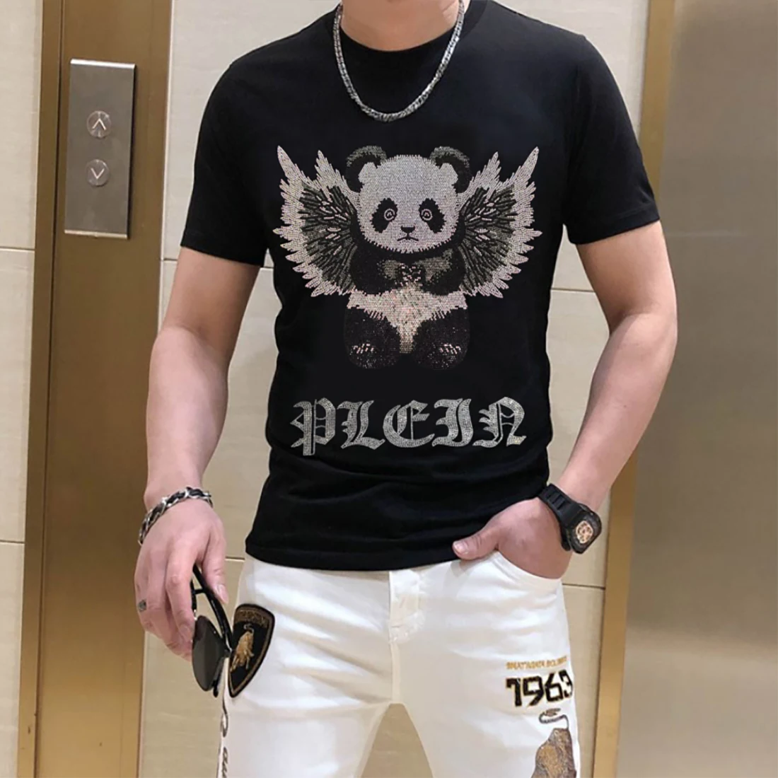 Men's Diamond T-shirt Street Bear Design Homme Tees Summer Latest Style Hip Hop Trend Pure Cotton High Quality Man Clothing
Men's Diamond T-shirt Street Bear Design Homme Tees Summer Latest Style Hip Hop Trend Pure Cotton High Quality Man Clothing