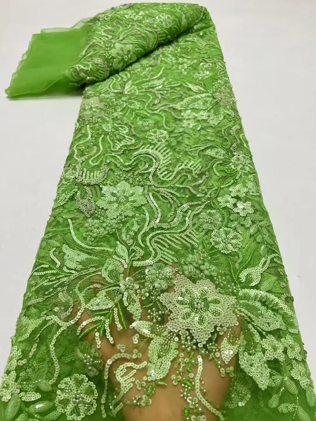 Latest 3D Flower Embroidery Beads Sequins African Lace Fabric 5 Yards High Quality Nigerian Women Wedding French Material Sewing
Latest 3D Flower Embroidery Beads Sequins African Lace Fabric 5 Yards High Quality Nigerian Women Wedding French Material Sewing
