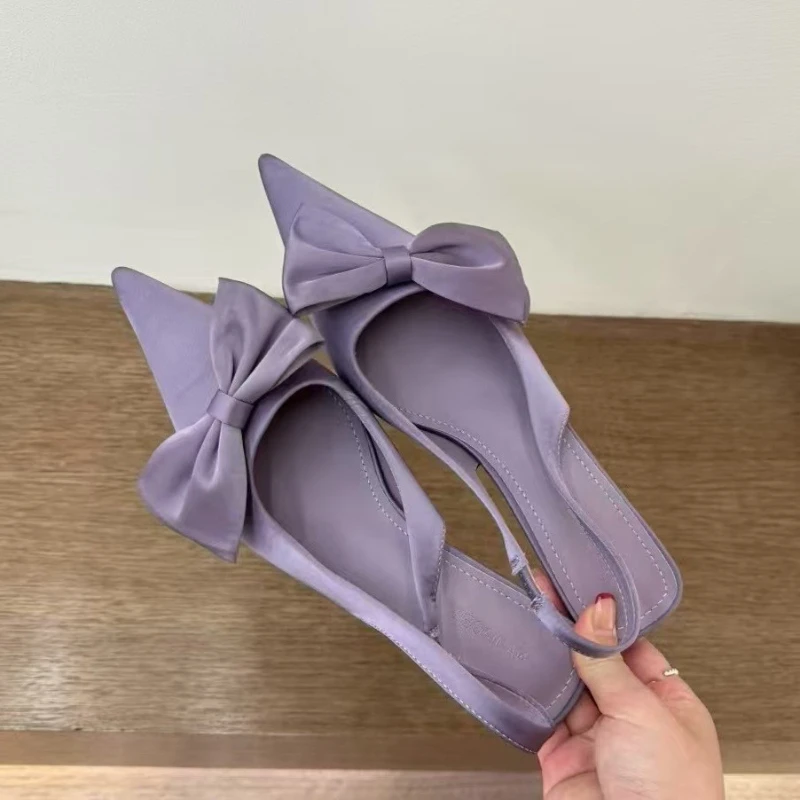 2026 женские разноцветные туфли-лодочки на высоком каблуке с острым носком и декором в виде банта, вечерние вечерние офисные туфли Q-491
2026 женские разноцветные туфли-лодочки на высоком каблуке с острым носком и декором в виде банта, вечерние вечерние офисные туфли Q-491