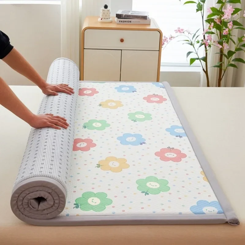 2025 New Class A Ice Doudou Cushion Summer Student Dormitory Soft Mat Summer Cool Mat Machine Washable Cool Floor Mat
2025 New Class A Ice Doudou Cushion Summer Student Dormitory Soft Mat Summer Cool Mat Machine Washable Cool Floor Mat