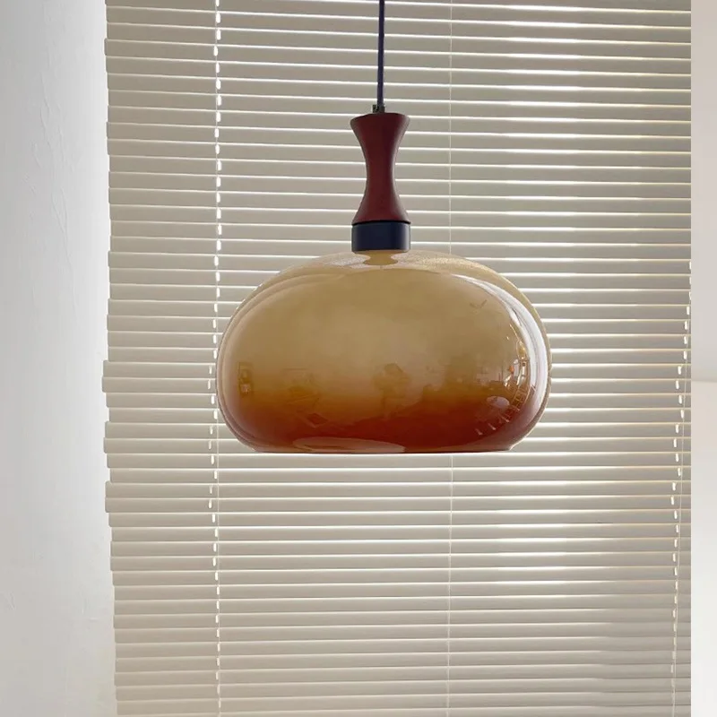 Средневековая люстра Bauhaus для спальни, кабинета, винтажного ресторана, бара, дизайнерская индивидуальная лампа
Средневековая люстра Bauhaus для спальни, кабинета, винтажного ресторана, бара, дизайнерская индивидуальная лампа