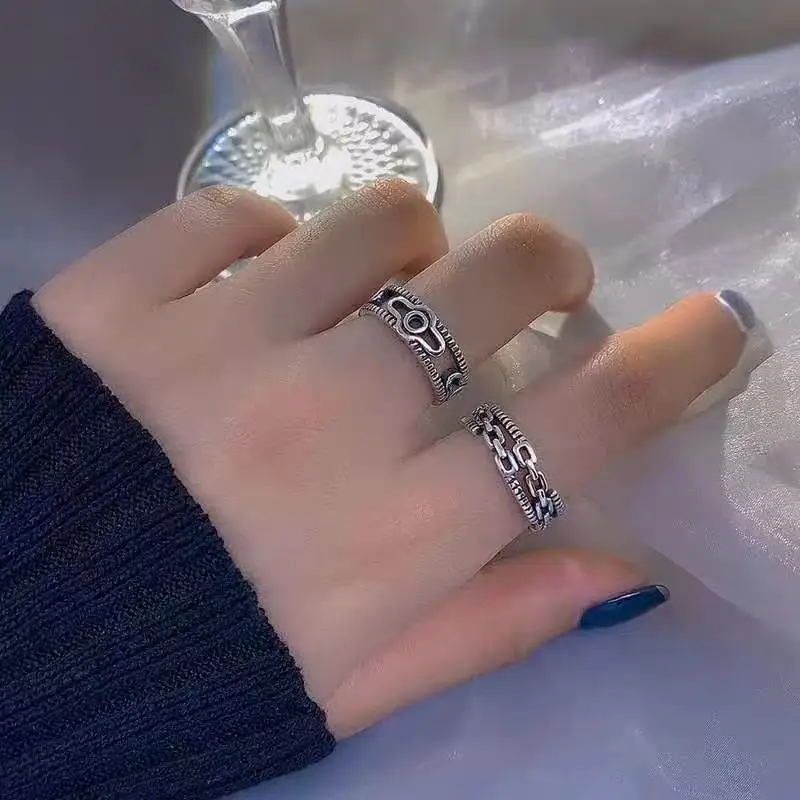 925 Sterling Silver Vintage Rings For Women Couple Luxury Jewelry Ladies Geometry Chain Irregulari Accessories Argent 925
925 Sterling Silver Vintage Rings For Women Couple Luxury Jewelry Ladies Geometry Chain Irregulari Accessories Argent 925