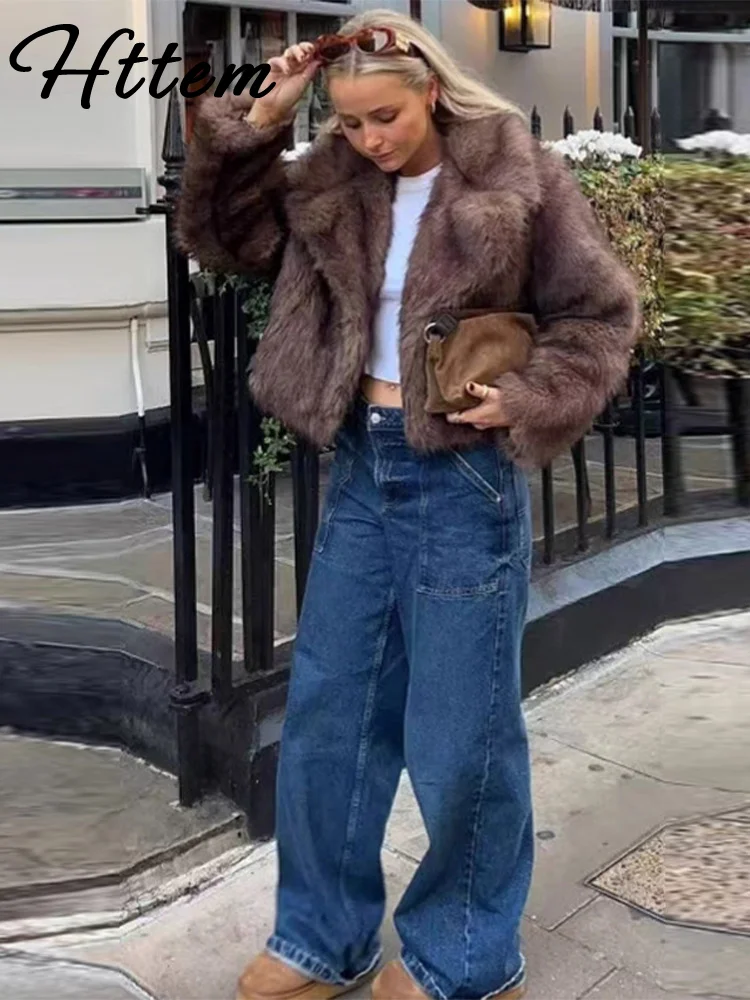 Модные меховые короткие пальто, женские однотонные теплые утепленные пальто с отложным воротником, осень-зима 2021, шикарная уличная одежда, новинка для женщин
Модные меховые короткие пальто, женские однотонные теплые утепленные пальто с отложным воротником, осень-зима 2021, шикарная уличная одежда, новинка для женщин