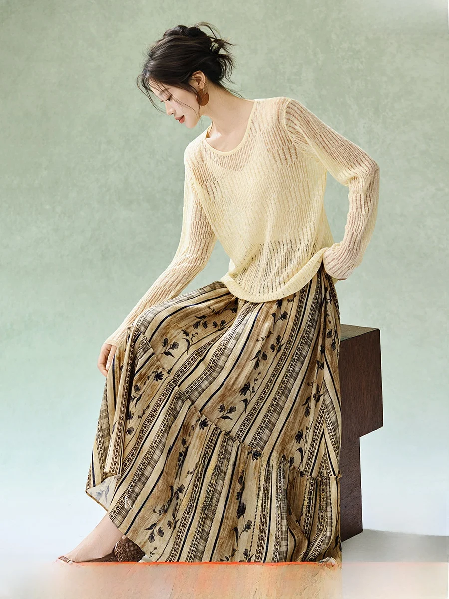 Bohemian A-Line Skirt Women's Half-length Romantic Layered Feeling Versatile Midi Skirt Breathable Embroidered mid Waist
Bohemian A-Line Skirt Women's Half-length Romantic Layered Feeling Versatile Midi Skirt Breathable Embroidered mid Waist
