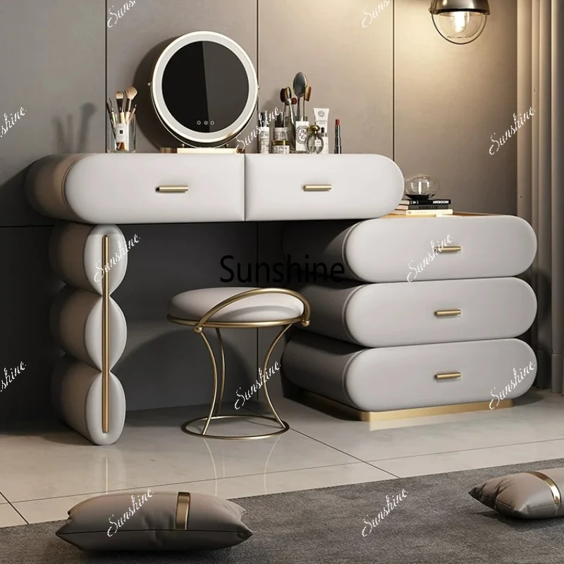 Advanced modern light luxury retro dresser solid wood master bedroom desk, integrated
Advanced modern light luxury retro dresser solid wood master bedroom desk, integrated