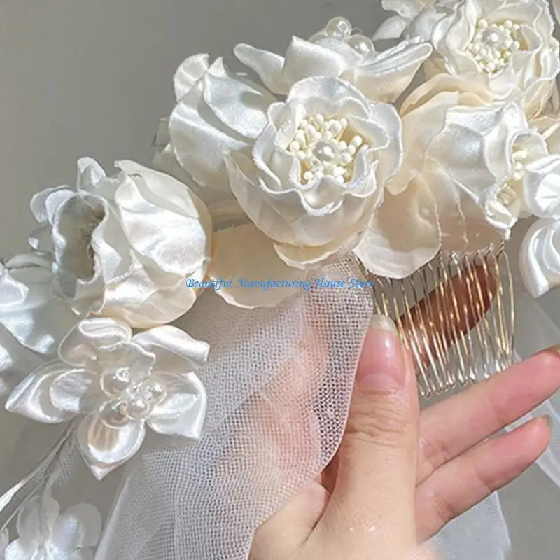E56A 2-Tier Wedding Veil Flower Buds Short Bride Hair Accessoies White Veil
E56A 2-Tier Wedding Veil Flower Buds Short Bride Hair Accessoies White Veil