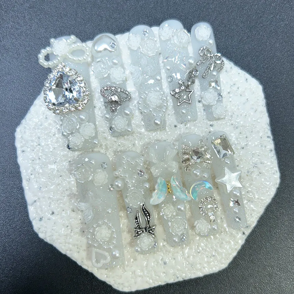 10PCS Cute Jirai Kei White Handmade Press On Nails 3D Bow Star Rose Love Diamond Glitter Fake Nails Spicy Girl Y2K Long Nail Art
10PCS Cute Jirai Kei White Handmade Press On Nails 3D Bow Star Rose Love Diamond Glitter Fake Nails Spicy Girl Y2K Long Nail Art