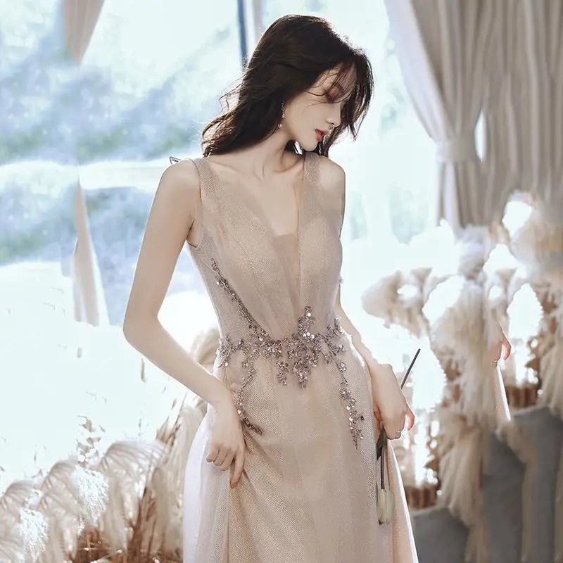 Ele Slim Long Evening Gown for Art Exam Host Ball Ceremony High Waist without Sve PU Material Spring Collection
Ele Slim Long Evening Gown for Art Exam Host Ball Ceremony High Waist without Sve PU Material Spring Collection