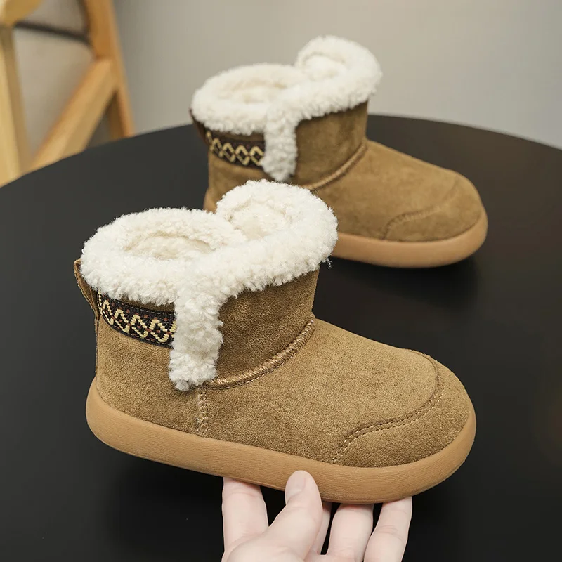 Children Snow Boots for Boys Girls Little Kids Thermal Short Boots Ankle Boots Warm Classic Suede Flock Fabric Fashion Winter
Children Snow Boots for Boys Girls Little Kids Thermal Short Boots Ankle Boots Warm Classic Suede Flock Fabric Fashion Winter