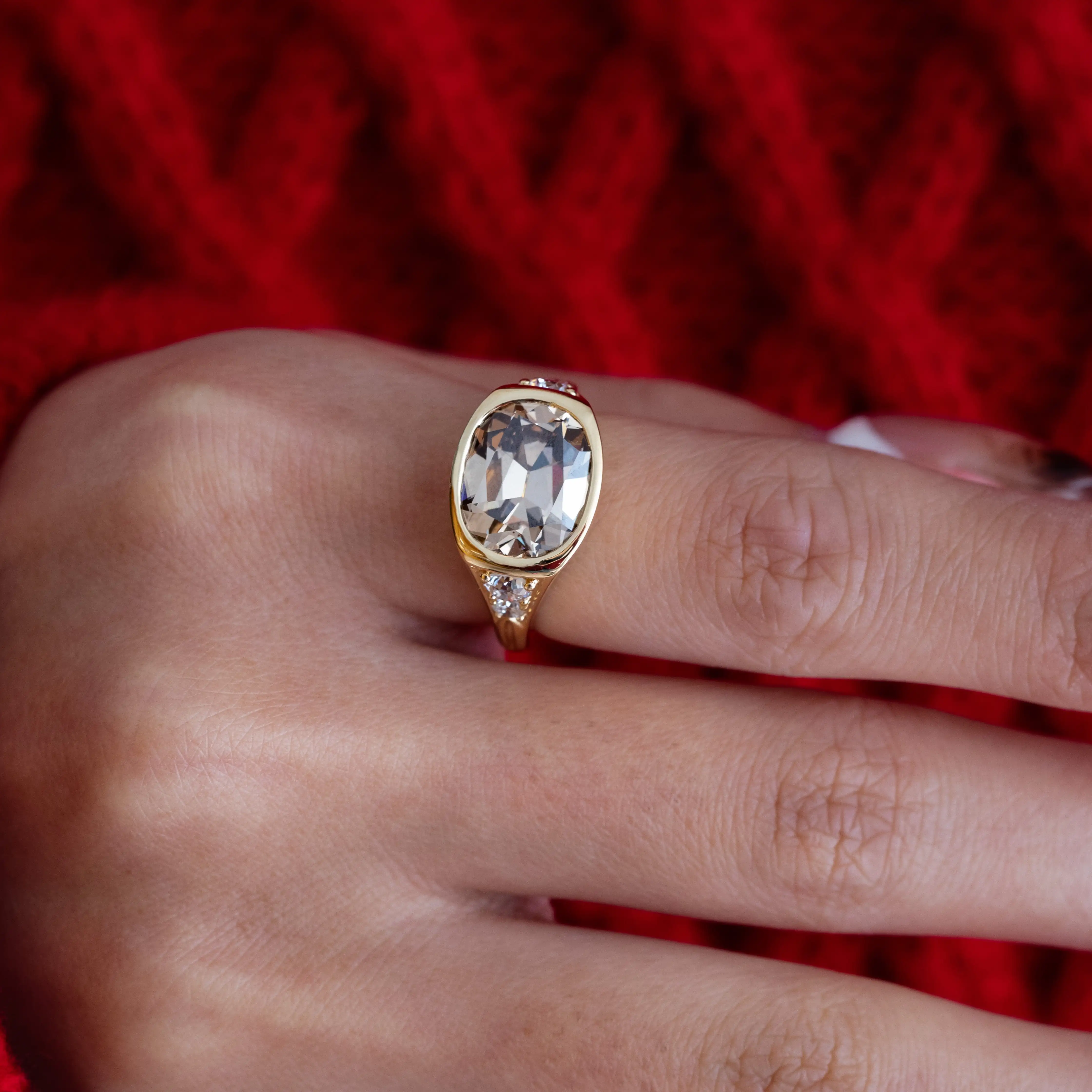 18K Yellow Gold Vintage Ring with 4.51ct Elongated Old Mine Cut Brown Lab Diamond and Old European Side Stones
18K Yellow Gold Vintage Ring with 4.51ct Elongated Old Mine Cut Brown Lab Diamond and Old European Side Stones
