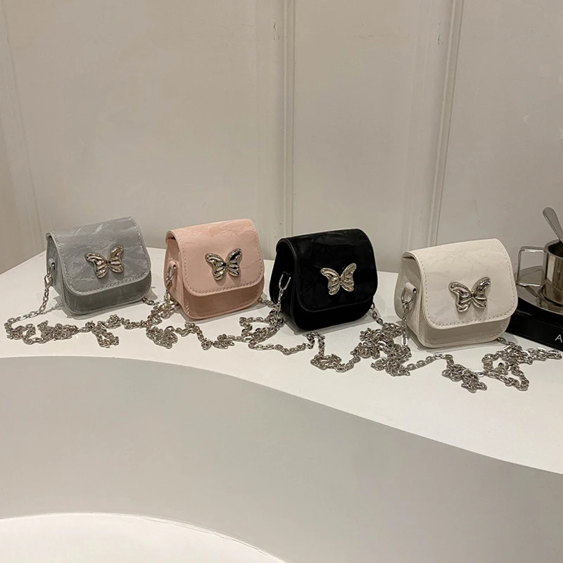Butterfly Shoulder Crossbody Bag Classic Small Square Bag Girls' Mini Simple Wallet Lipstick Pocket
Butterfly Shoulder Crossbody Bag Classic Small Square Bag Girls' Mini Simple Wallet Lipstick Pocket