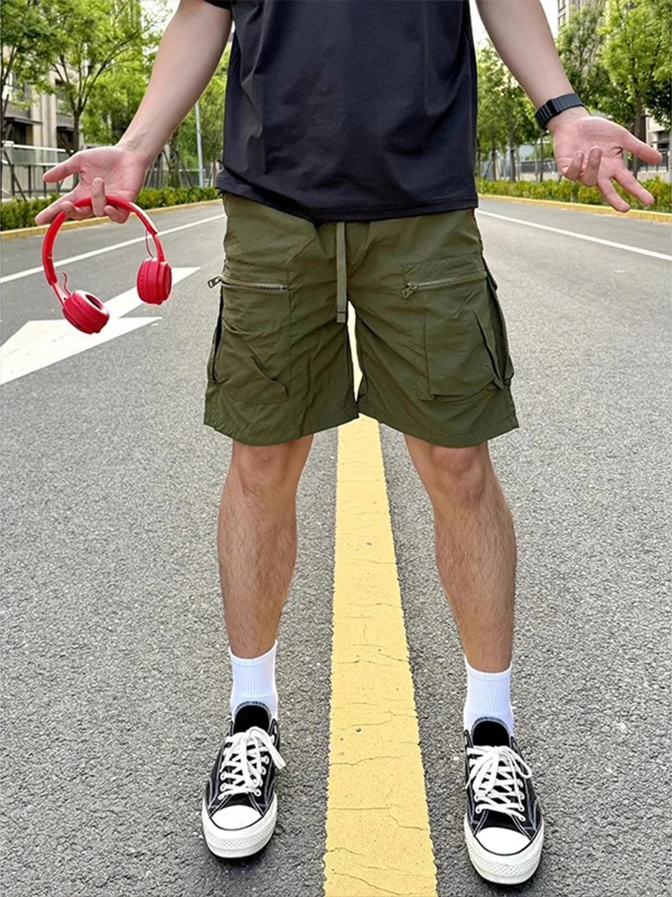 Мужские летние спортивные брюки в американском ретро-стиле, модные, до колена, из быстросохнущей ткани, для работы и активного отдыха
Мужские летние спортивные брюки в американском ретро-стиле, модные, до колена, из быстросохнущей ткани, для работы и активного отдыха