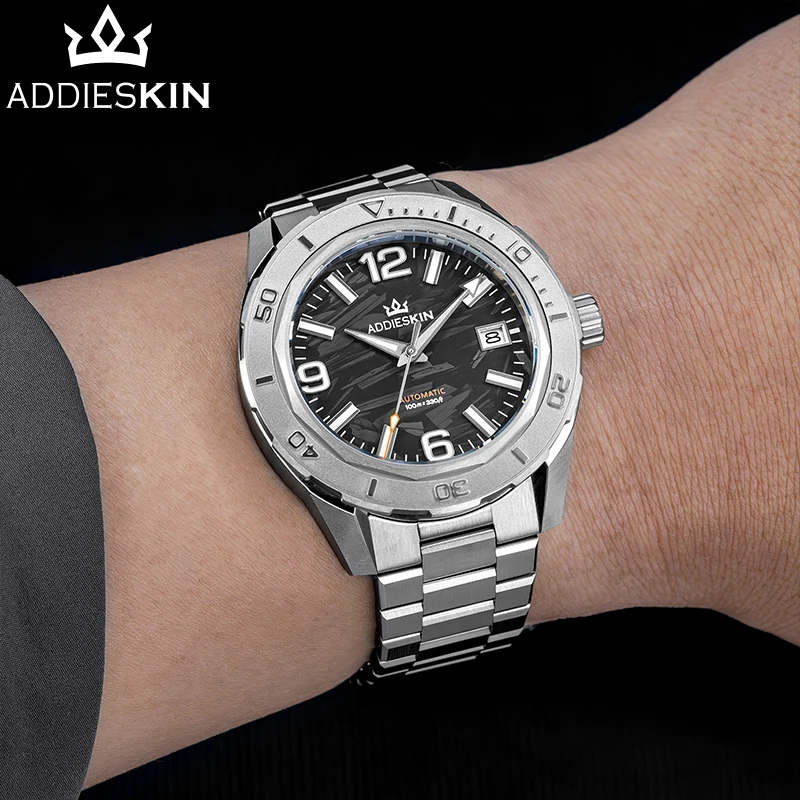 AddiesKin Automatic Watch Miyota 9015 Movement 100M Waterproof BGW9 Luminous Sapphire Glass Carbon Fiber Dial Luxury Wristwatch
AddiesKin Automatic Watch Miyota 9015 Movement 100M Waterproof BGW9 Luminous Sapphire Glass Carbon Fiber Dial Luxury Wristwatch
