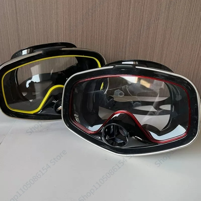 Diving goggles, valve mirrors, tempered glass Glue deep diving with air valve surface mirror flat mirror snorkeling heavy diving
Diving goggles, valve mirrors, tempered glass Glue deep diving with air valve surface mirror flat mirror snorkeling heavy diving