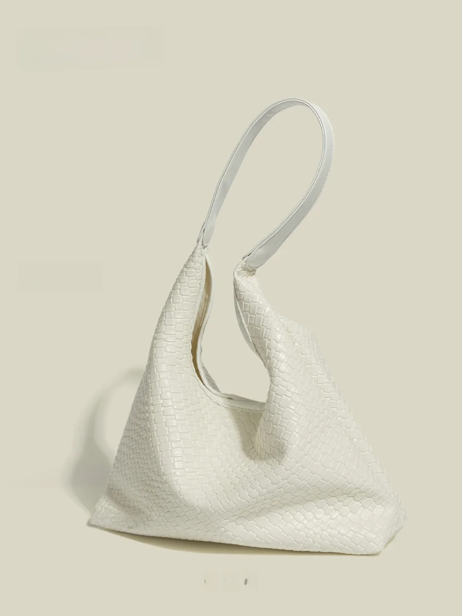 Fashionable Large Capacity Woven Tote Bag Women's Underarm Bag Commuter Bag Bucket Shape Soft Handle Single Shoulder Bag
Fashionable Large Capacity Woven Tote Bag Women's Underarm Bag Commuter Bag Bucket Shape Soft Handle Single Shoulder Bag