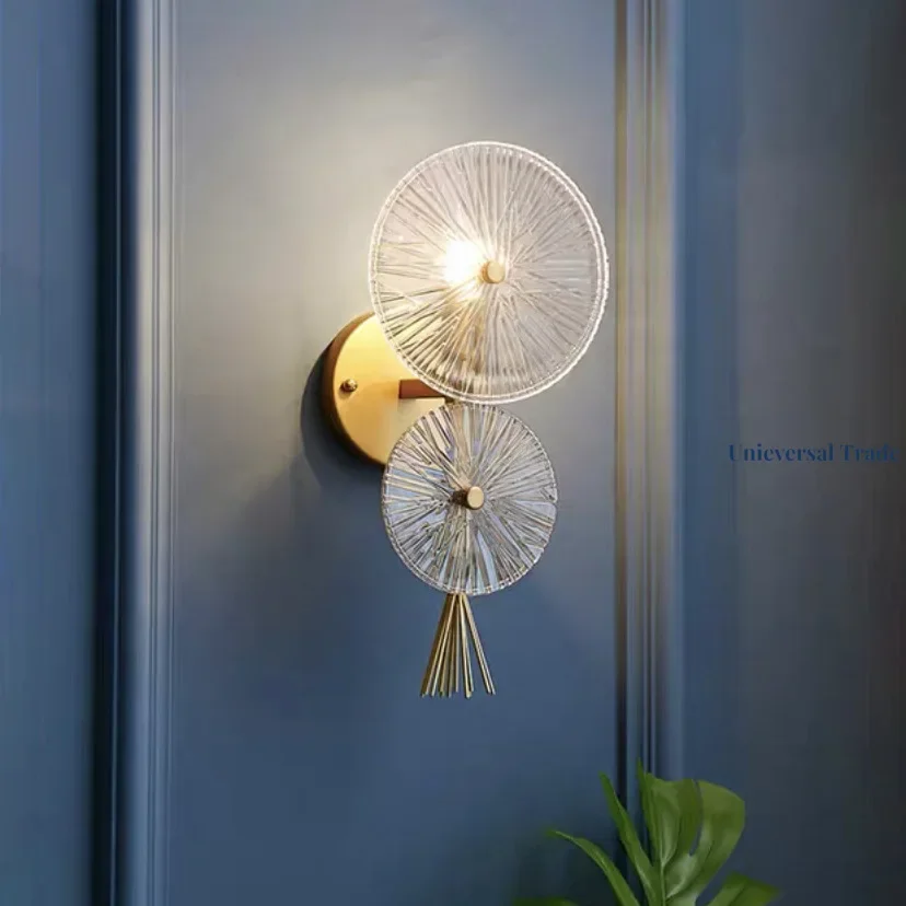Clear Glass LED Wall Lights Foyer Champagne Bedroom Aisle Stairs Wall Sconces Art Home Decoration Round Luminaire Gold Metal
Clear Glass LED Wall Lights Foyer Champagne Bedroom Aisle Stairs Wall Sconces Art Home Decoration Round Luminaire Gold Metal