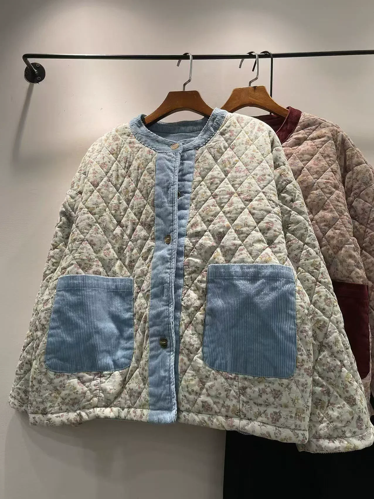 2026 Mori girl style loose bow white beige lace embroider shirts and blouses for women Japan style sweet fairy shirts
2026 Mori girl style loose bow white beige lace embroider shirts and blouses for women Japan style sweet fairy shirts