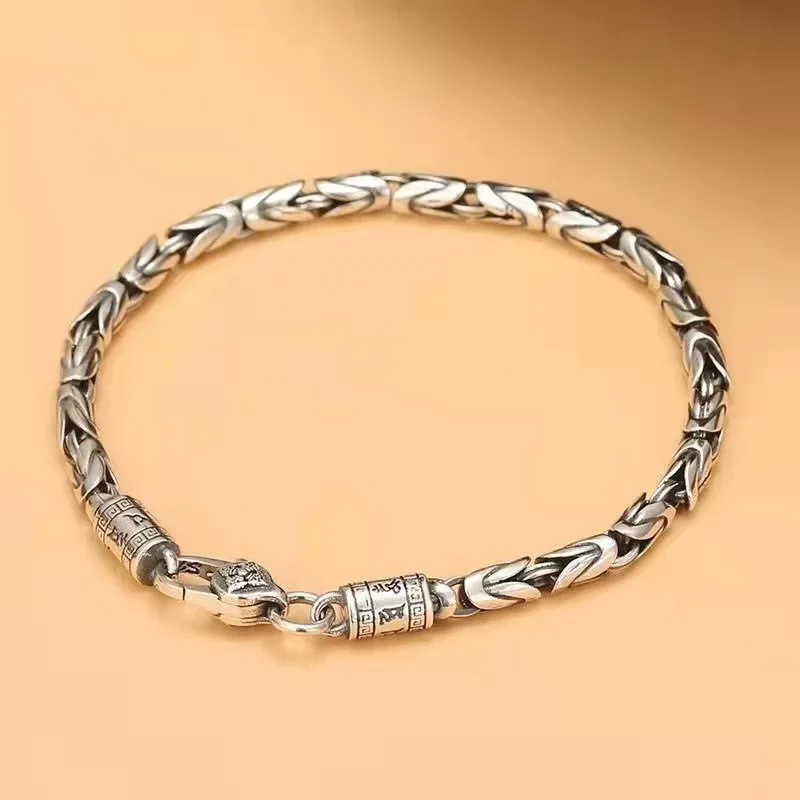 Vintage Peace Pattern Bracelet Couple Style Silver Tone Wristband Retro Personality Jewelry For Men Japanese Korean Style
Vintage Peace Pattern Bracelet Couple Style Silver Tone Wristband Retro Personality Jewelry For Men Japanese Korean Style