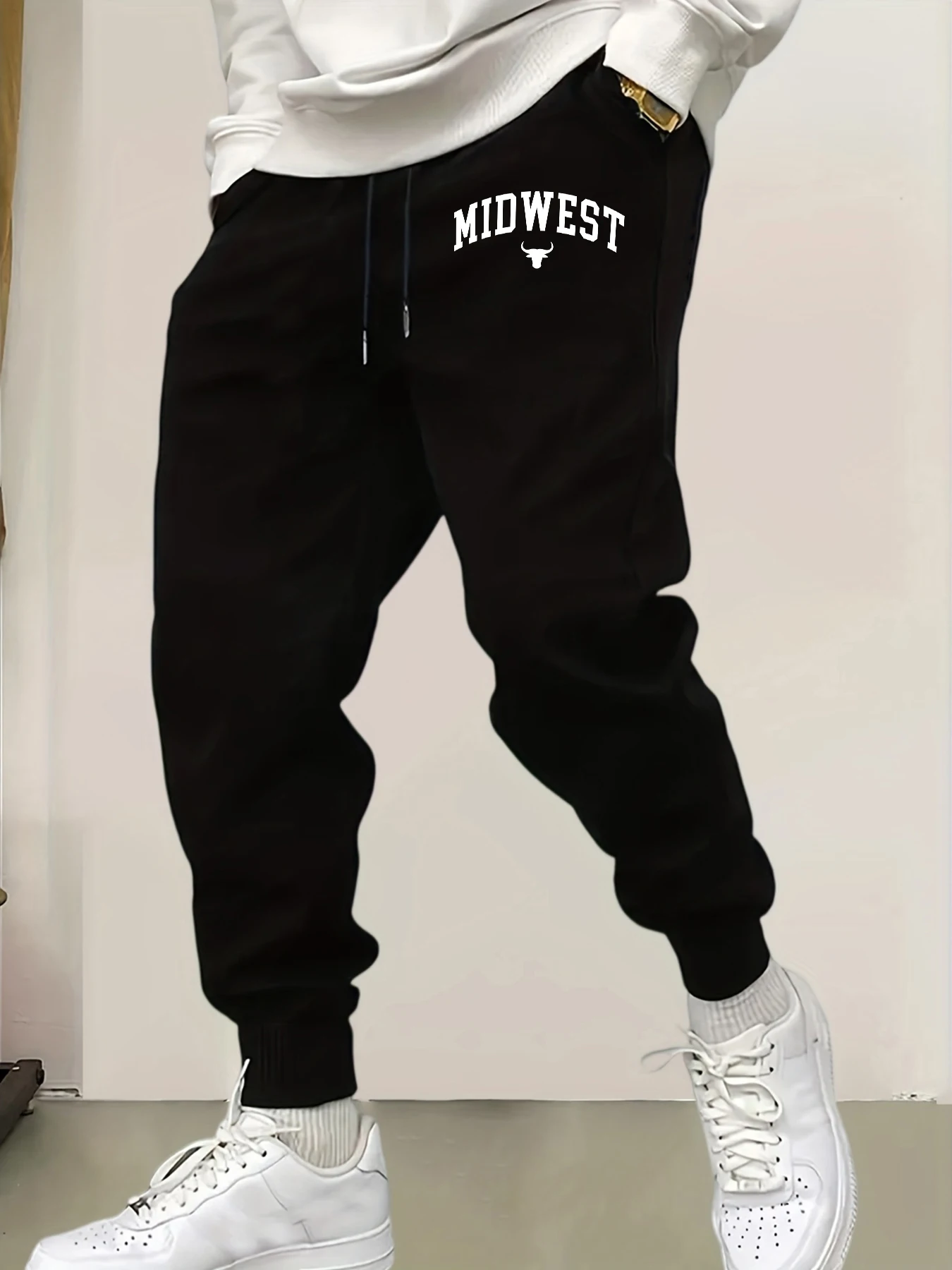 Midwest Letter And Bull'S Head Pattern Men Pant Drawstring Pocket Sweatpants Sport Fleece Joggers Pants Fashion Basics Trousers
Midwest Letter And Bull'S Head Pattern Men Pant Drawstring Pocket Sweatpants Sport Fleece Joggers Pants Fashion Basics Trousers