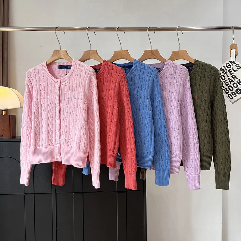 Retro American Embroidered Knitted Cardigan Sweater Loose Fit ort Cotton round Ne Open Front Sle for Women Winter 2025
Retro American Embroidered Knitted Cardigan Sweater Loose Fit ort Cotton round Ne Open Front Sle for Women Winter 2025