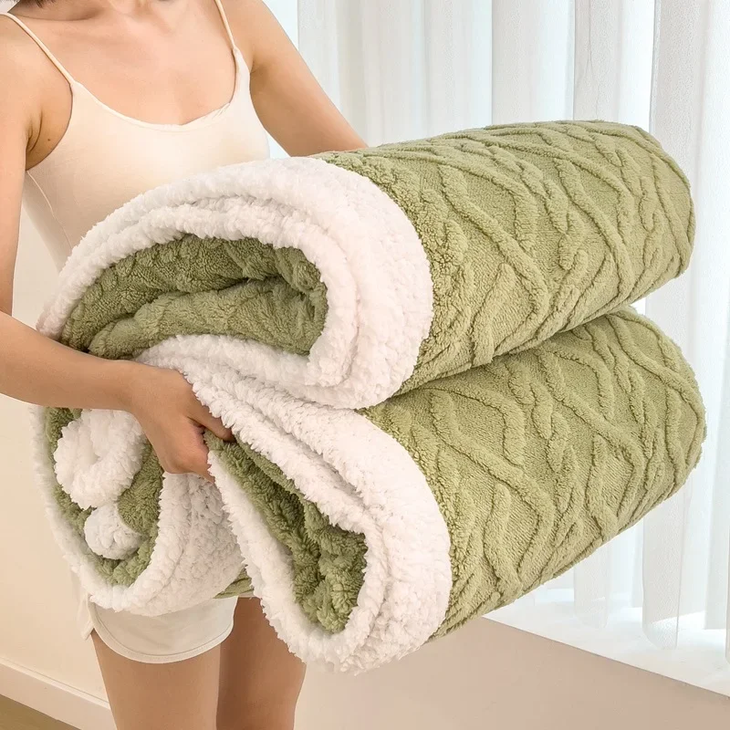 Winter Thickened Imitation Lamb Velvet Warm Blanket Home Textiles High Quality Luxury Double Blanket for Bed Sofa Throw Blanket
Winter Thickened Imitation Lamb Velvet Warm Blanket Home Textiles High Quality Luxury Double Blanket for Bed Sofa Throw Blanket