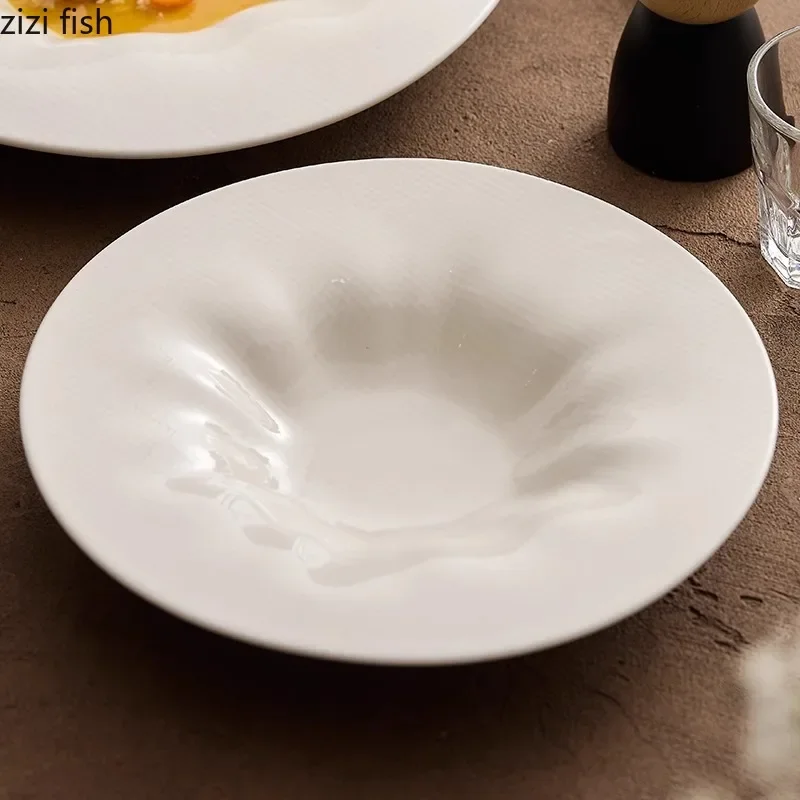 Pure White Irregular Deep Plate Ceramic Salad Plate Thick Soup Plate Creative Straw Hat Plates Hotel Ceramic Specialty Tableware
Pure White Irregular Deep Plate Ceramic Salad Plate Thick Soup Plate Creative Straw Hat Plates Hotel Ceramic Specialty Tableware