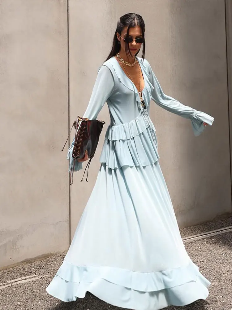 Designer Ruffles Shirt Skirt Suits Women V-neck Lace Up Flare Long Sleeve Tops High Waist Irregular Hem Skirts Chic Ladies Sets
Designer Ruffles Shirt Skirt Suits Women V-neck Lace Up Flare Long Sleeve Tops High Waist Irregular Hem Skirts Chic Ladies Sets