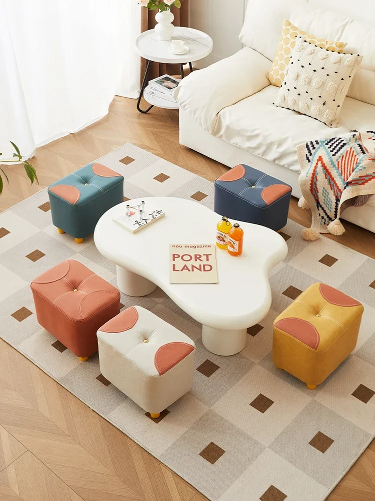 Small , bench, sofa , living room low , step stool, comfortable sitting for a long time, shoe changing
Small , bench, sofa , living room low , step stool, comfortable sitting for a long time, shoe changing