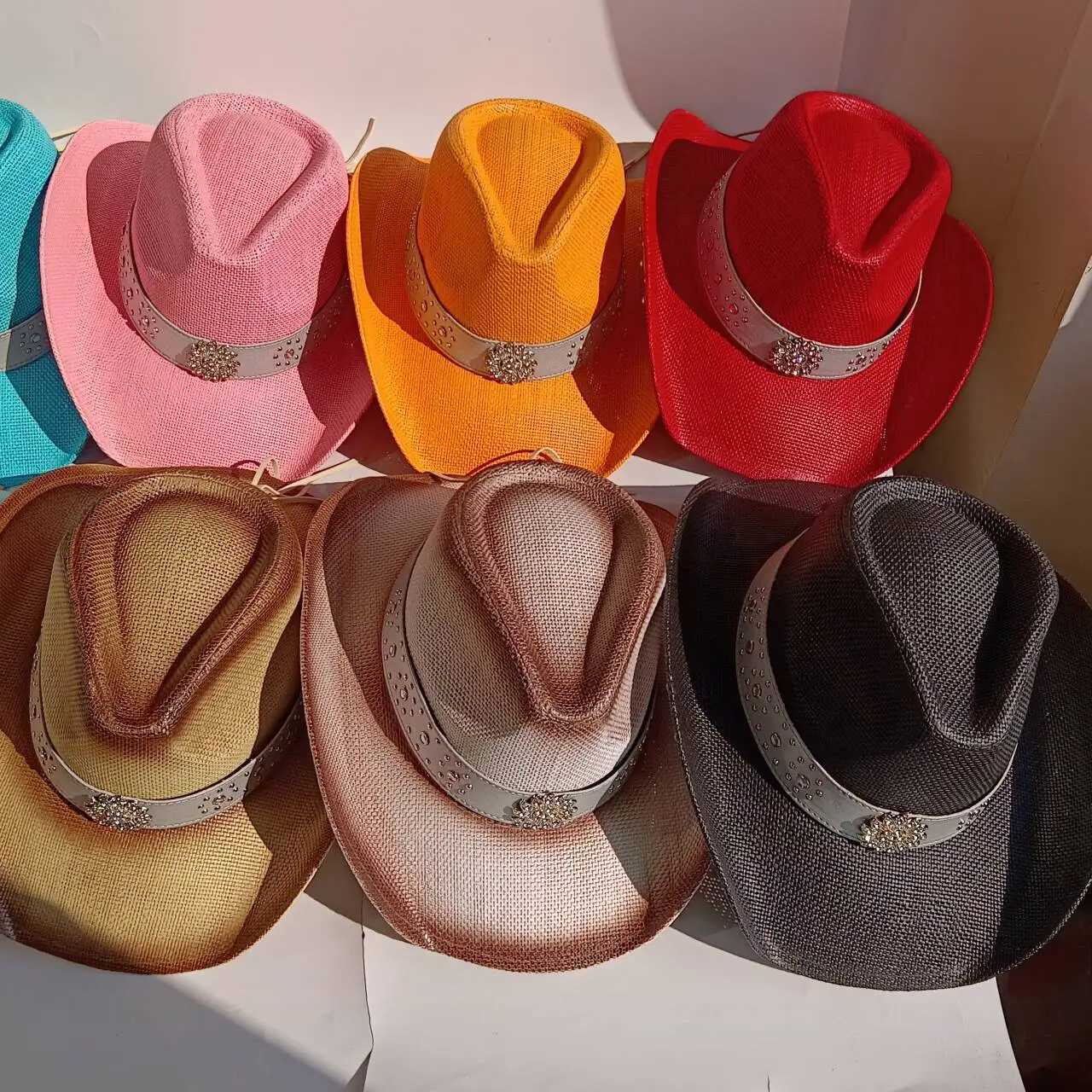 Соломенная ковбойская шляпа, летняя соломенная шляпа 2026, богемная ковбойская шляпа, уличная дорожная шляпа от солнца, ковбойская шляпа сомбреро
Соломенная ковбойская шляпа, летняя соломенная шляпа 2026, богемная ковбойская шляпа, уличная дорожная шляпа от солнца, ковбойская шляпа сомбреро