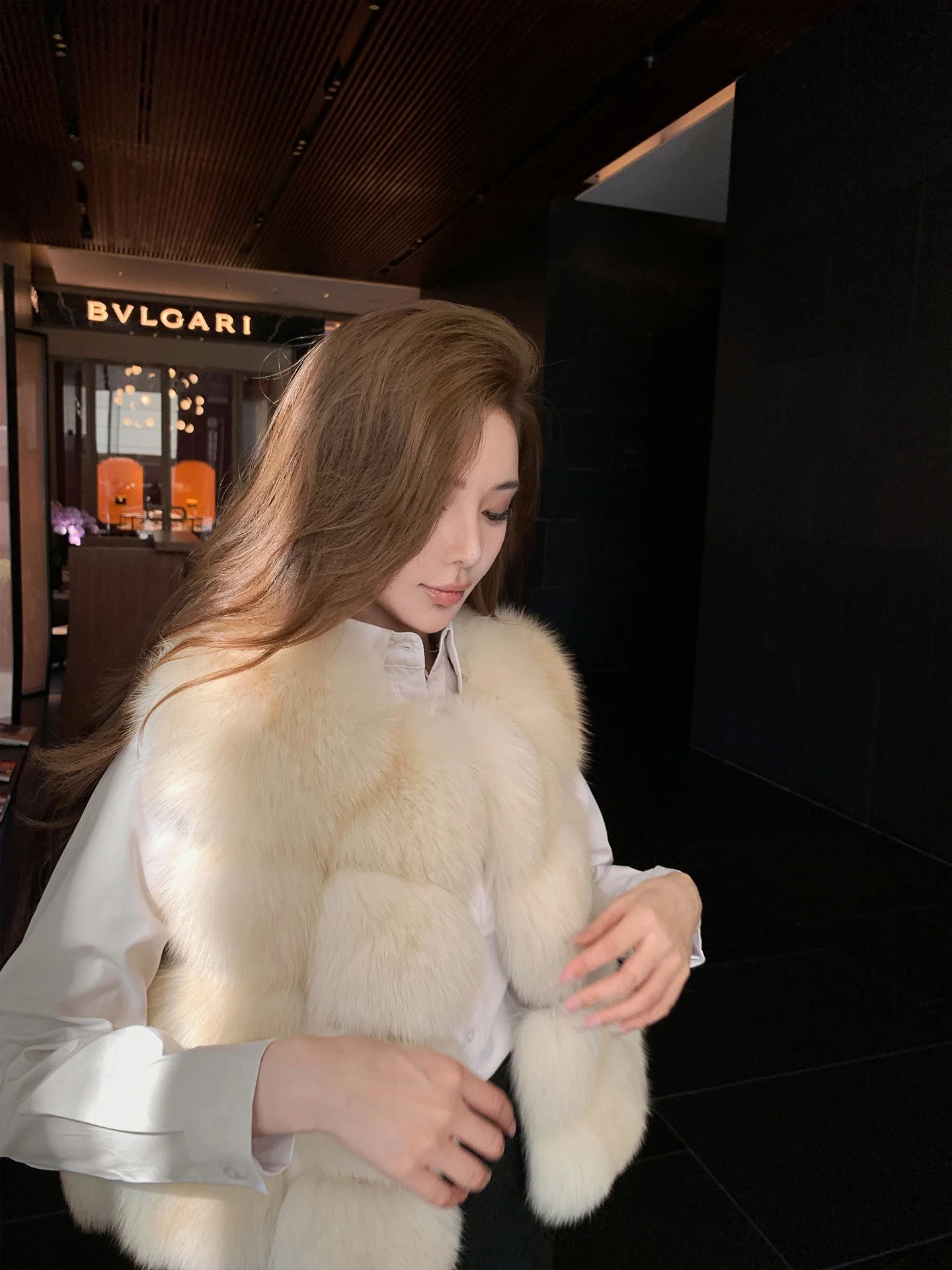 Женская теплая куртка Sagurs ort Fur Jaet RCLIU Muse Girl Brand Korean Sle round Ne No Sve k Color
Женская теплая куртка Sagurs ort Fur Jaet RCLIU Muse Girl Brand Korean Sle round Ne No Sve k Color
