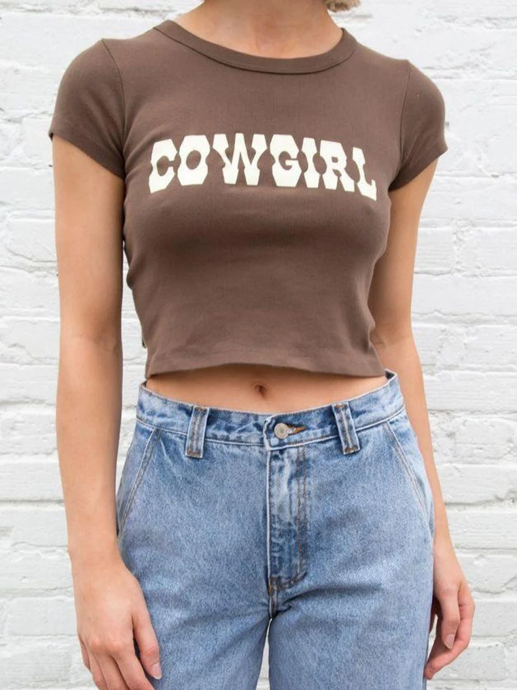 Кроп-топ Cowgirl женский летний, 2000, Y2K, 2024 Милая футболка из хлопка с коротким рукавом, женская уличная одежда
Кроп-топ Cowgirl женский летний, 2000, Y2K, 2024 Милая футболка из хлопка с коротким рукавом, женская уличная одежда