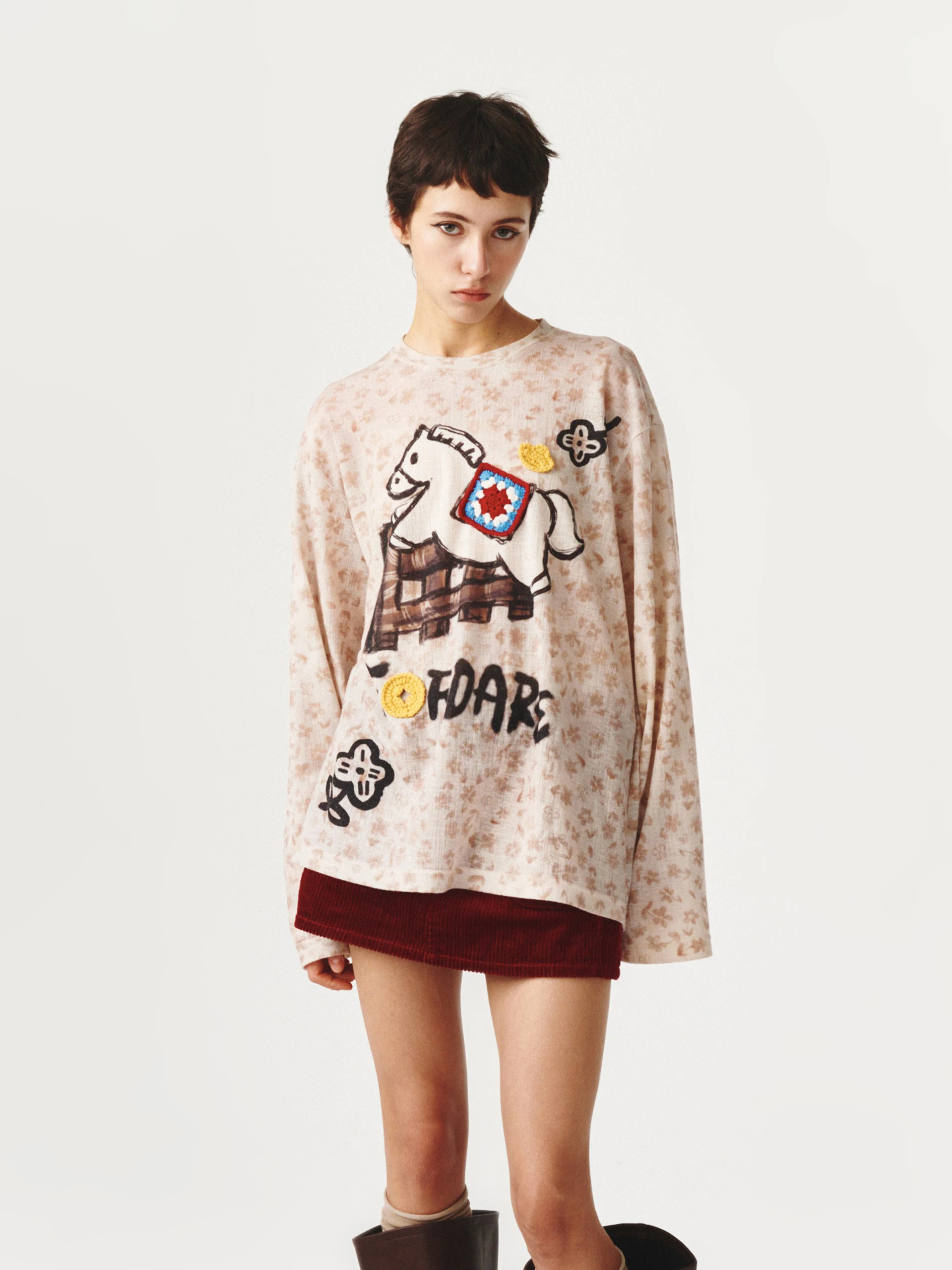 New fiti Feel Long Sve T-irt 26 New Year Sle Casual Wear for Ladies Stand Fit Daily Wear Polyester Blend
New fiti Feel Long Sve T-irt 26 New Year Sle Casual Wear for Ladies Stand Fit Daily Wear Polyester Blend