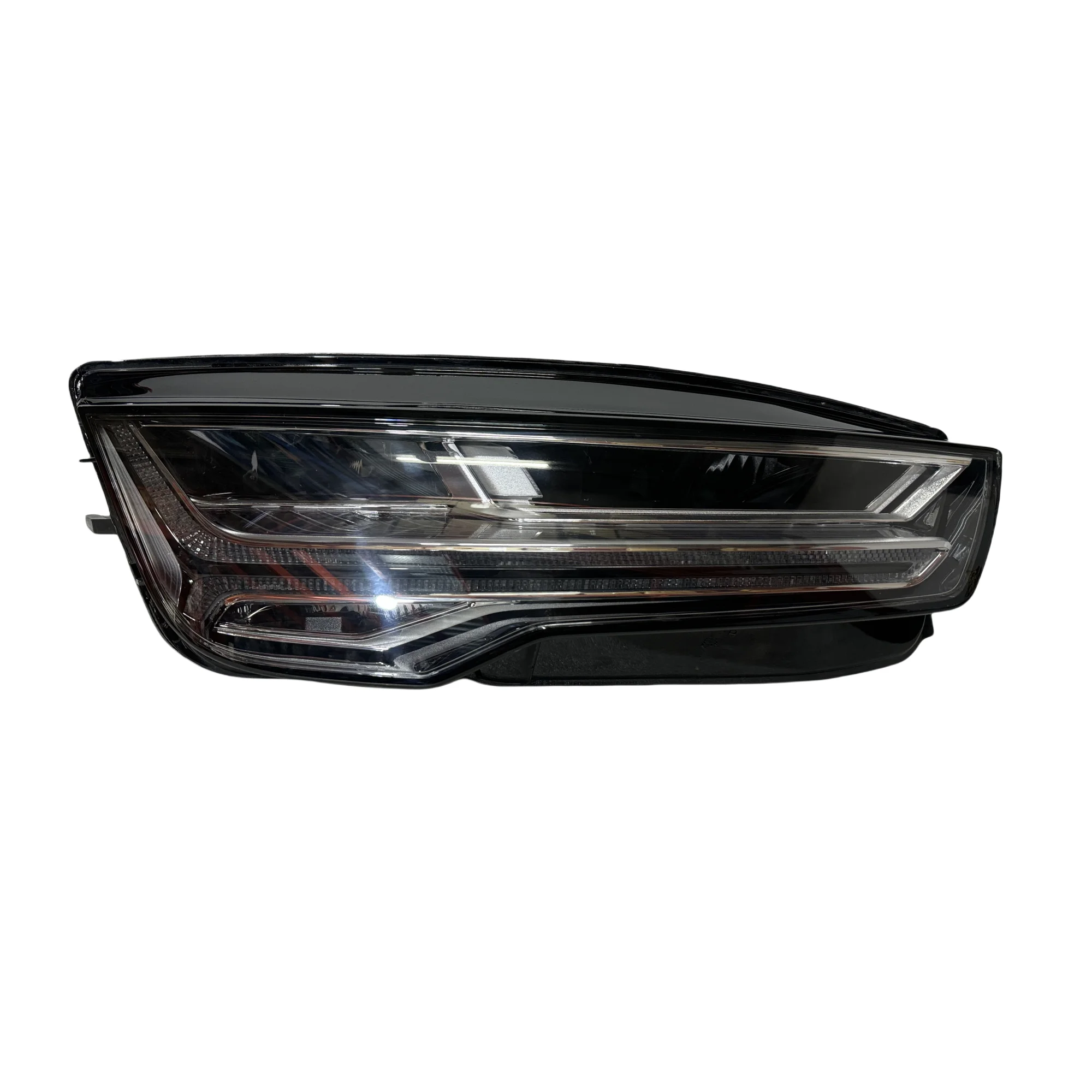 Подходит для Audi A7 Фара 2015-2018 Audi S7 Фара Audi RS7 Фара Матрица Светодиодная фара Высокая конфигурация Plug And Play
Подходит для Audi A7 Фара 2015-2018 Audi S7 Фара Audi RS7 Фара Матрица Светодиодная фара Высокая конфигурация Plug And Play