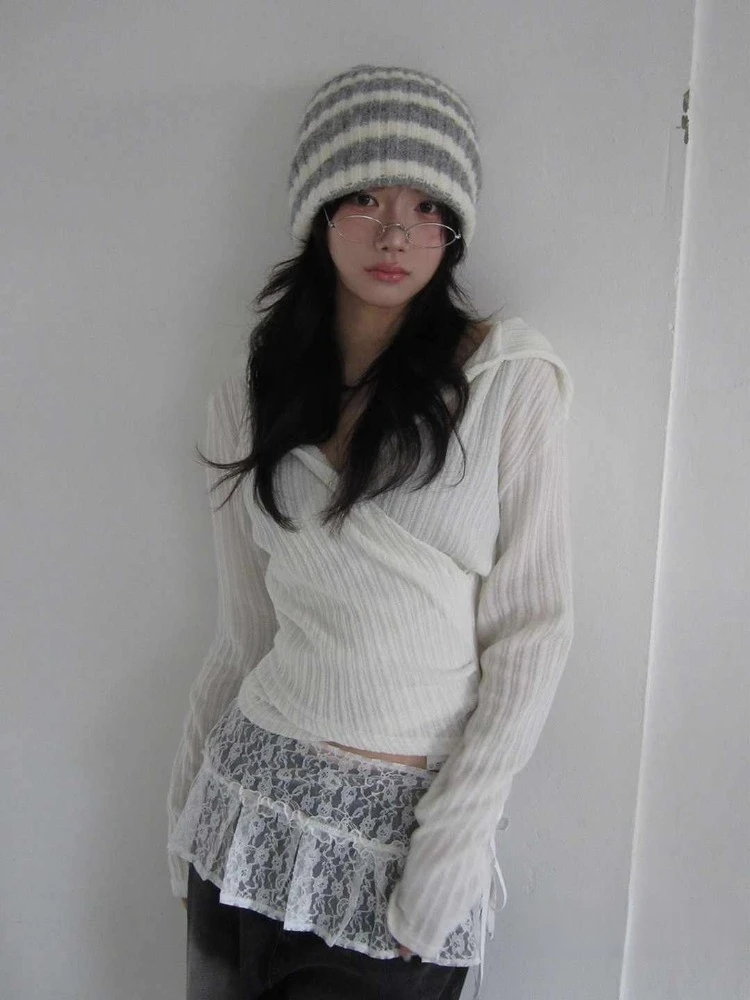 Korean E-girls Sweet V-neck Hoodie T-shirts Fashion All-match Knitted Top for Women 2025 Early Autumn New Slim Fit Tee Shirt
Korean E-girls Sweet V-neck Hoodie T-shirts Fashion All-match Knitted Top for Women 2025 Early Autumn New Slim Fit Tee Shirt
