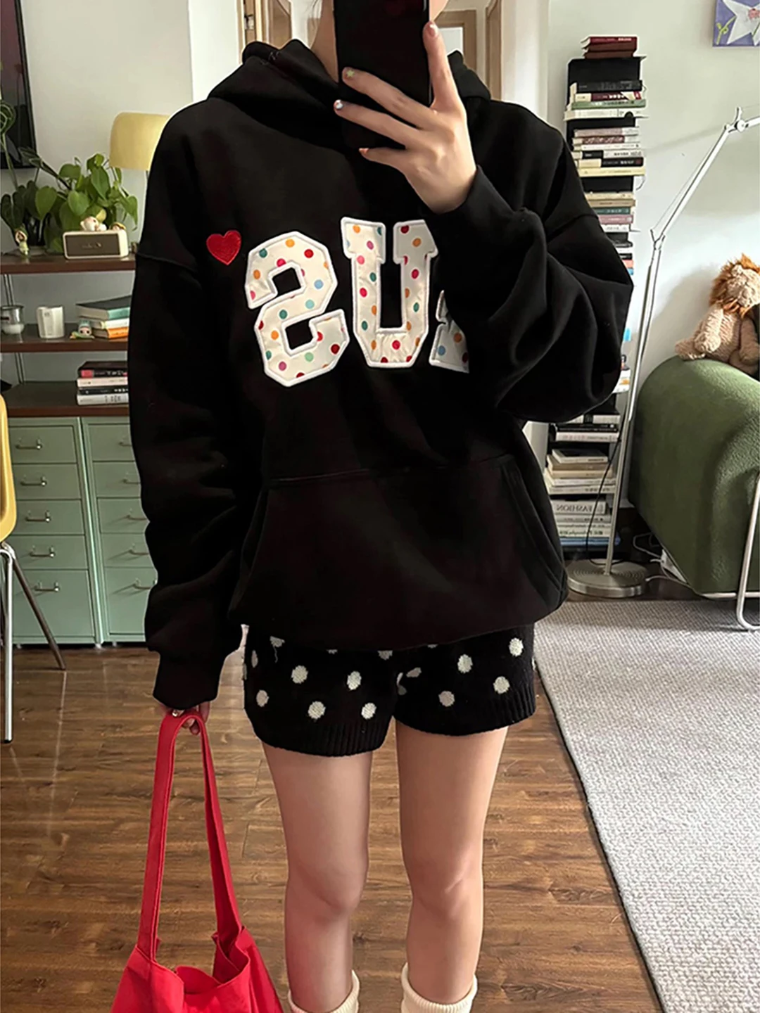 American High Street Fashion Polka Dot Letter Embroidery Hoodie Women's Autumn Winter Fleece Lined Loose Fit Versatile Jacket
American High Street Fashion Polka Dot Letter Embroidery Hoodie Women's Autumn Winter Fleece Lined Loose Fit Versatile Jacket