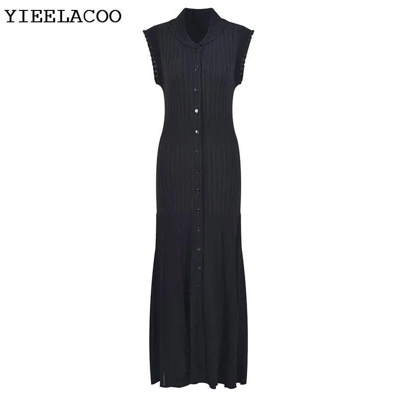 Black sleeveless hip wrap knitted long skirt women's dress Spring/autumn new dress
Black sleeveless hip wrap knitted long skirt women's dress Spring/autumn new dress