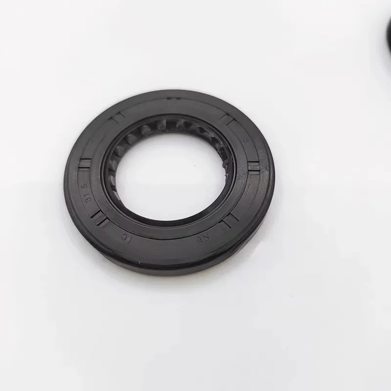 Motor Shaft Main Half Shaft Differential Transmission Seal Oil Plug for BYD Qin Tang S7 S6 Yuan Qin Pro Song
Motor Shaft Main Half Shaft Differential Transmission Seal Oil Plug for BYD Qin Tang S7 S6 Yuan Qin Pro Song