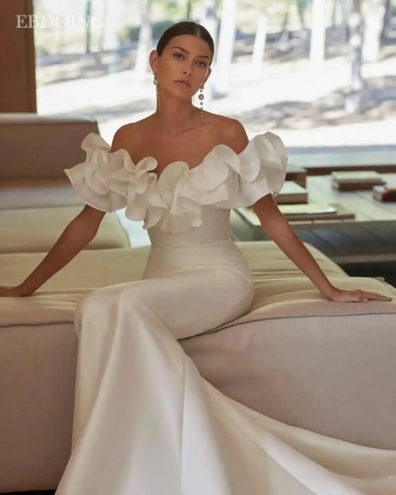 New Arrive Wedding Dresses Mermaid Satin Boat Neck Neckline Floor Length Chapel Train Customized Bride Gowns Vestidos De Novias
New Arrive Wedding Dresses Mermaid Satin Boat Neck Neckline Floor Length Chapel Train Customized Bride Gowns Vestidos De Novias