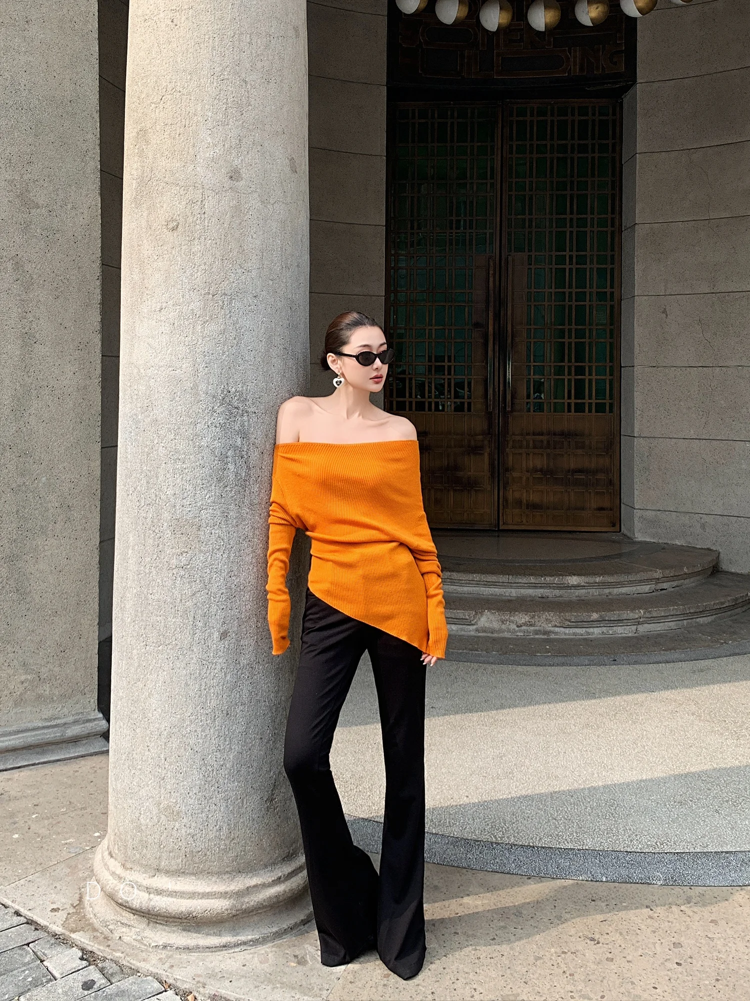 DONGNI3 Сексуальный вязаный топ с одним открытым плечом, облегающий, с асимметричным подолом, модный и стильный женский топ
DONGNI3 Сексуальный вязаный топ с одним открытым плечом, облегающий, с асимметричным подолом, модный и стильный женский топ