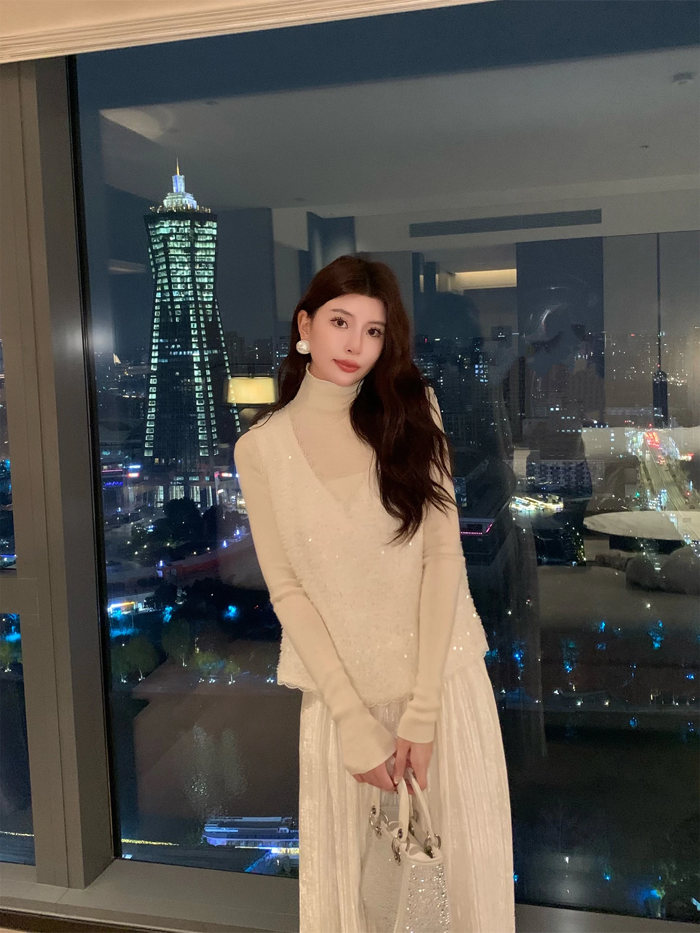 Женский весенний топ-жилет Kun Total【Liu Guang】с бисерным кружевом, многослойный, повседневный, из полиэфирного волокна, с дизайнерским подходом
Женский весенний топ-жилет Kun Total【Liu Guang】с бисерным кружевом, многослойный, повседневный, из полиэфирного волокна, с дизайнерским подходом