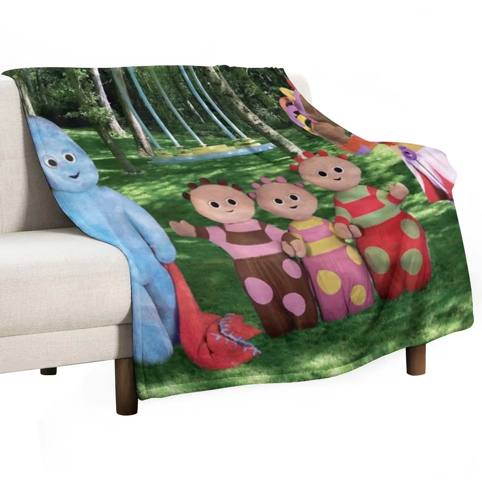 In the night garden Throw Blanket for winter Camping Luxury For Decorative Sofa Blankets
In the night garden Throw Blanket for winter Camping Luxury For Decorative Sofa Blankets