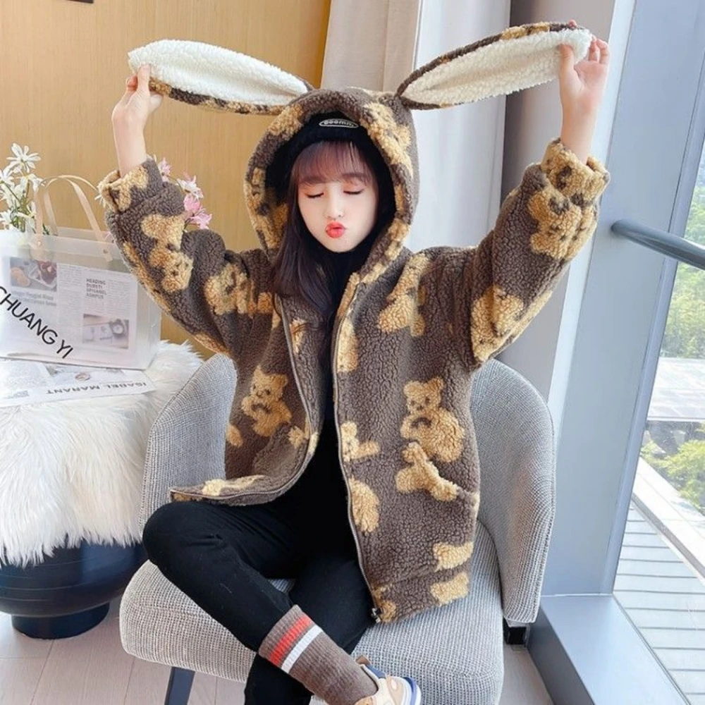 Girls Autumn Winter 2023 Casual Hooded Zipper Cute Printed Bear Short Coats Thicken Plus Velvet Warm Fleece Fashion Outerwear
Girls Autumn Winter 2023 Casual Hooded Zipper Cute Printed Bear Short Coats Thicken Plus Velvet Warm Fleece Fashion Outerwear