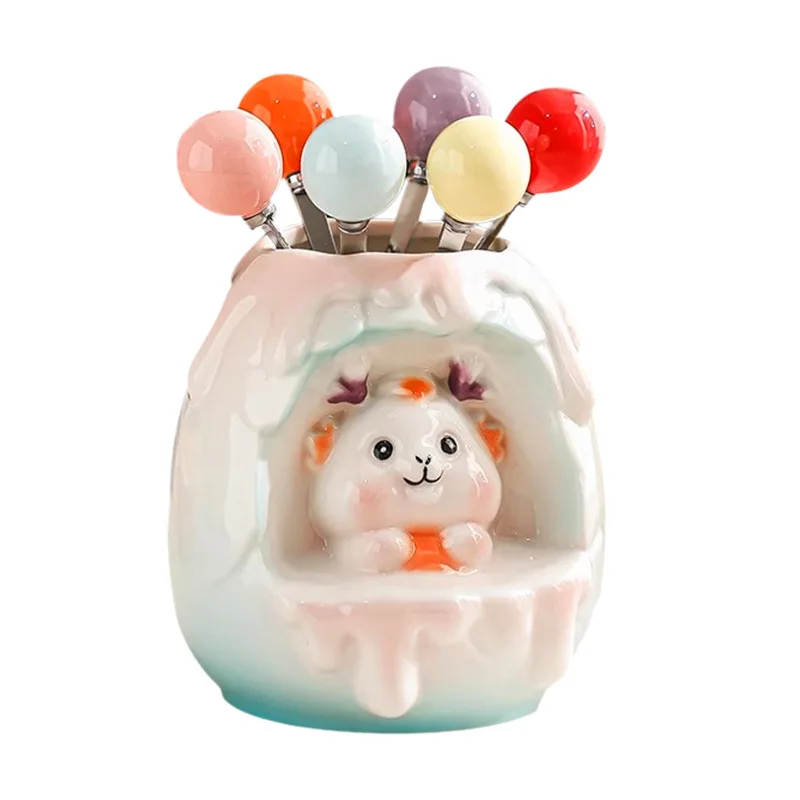 Small fresh and cute dragon egg fruit fork set, ceramic storage jar color glaze
Small fresh and cute dragon egg fruit fork set, ceramic storage jar color glaze